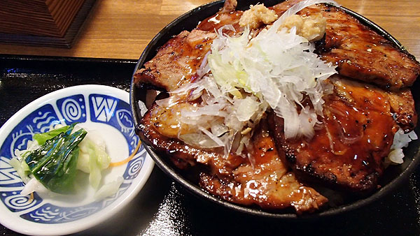 豚丼